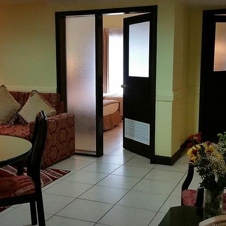 Aparthotel Deebaj Al Khabisi Plaza Dubai Exterior foto