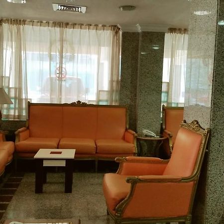 Aparthotel Deebaj Al Khabisi Plaza Dubai Exterior foto